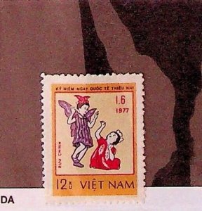 NORTH VIET NAM Sc 925 NH ISSUE OF 1978 - CHILDREN - (AS23)