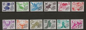 France 1522-33  1971  set 12 fvf  mint nh