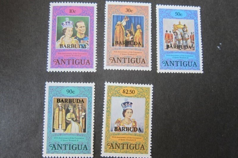 Barbuda Sc 349-353 Royal Family set MNH