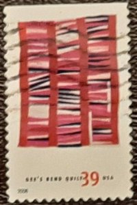 US Scott # 4097; used 39c Quilt from 2006; VF/XF centering ; 0ff paper