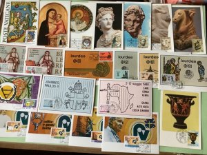 Vatican postal postcards  21 items Ref A2017