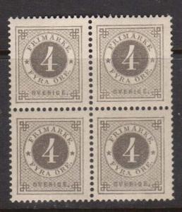 Sweden #42 VF/NH Block