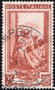 Italy 558 - Used - 25L Sorting Oranges (1950) (3)