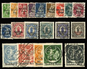 German States, Bavaria #256/275 (Mi. 119-138) Cat€110, 1920 Overprints, com...