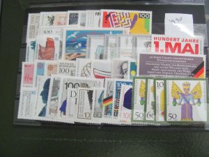 GERMANY 1990  MNH  LOOKS COMPLETE FOR THE YEAR  (131)