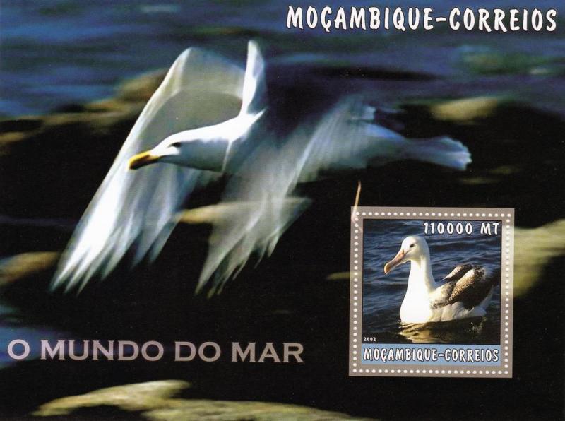 Mozambique 2002 Seagull s/s Perforated mnh.vf