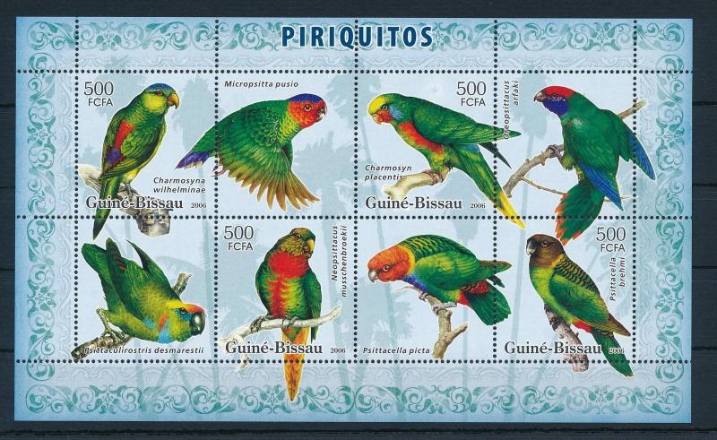 [25931] Guinea Bissau 2007 Birds Vögel Oiseaux Ucelli  Parrots MNH