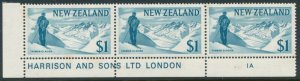 New Zealand. Definitive Stamp Strip 3 SG 861 1967 MNH Showing Plate 1A (Toning)