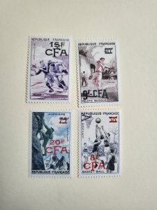 Stamps Reunion Scott #318-21 nh