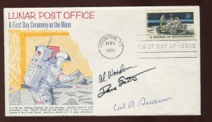 ASTRONAUTS AL WORDEN & DAVE SCOTT & CARL SWANSON SIGNED APOLLO 15 COVER LV5461