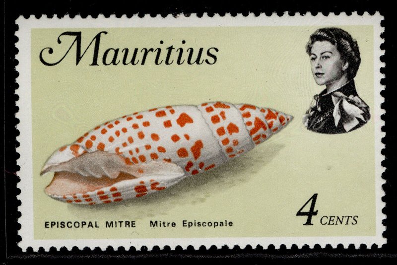 MAURITIUS QEII SG384, 1969 4c mitre episcolpale, NH MINT. 