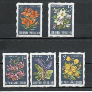 Austria 765-769 MNH