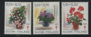 FINLAND  B224-B226  MINT HINGED SET