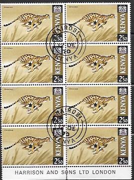 Kenya #32 Cheetah. Used Bottom block of 8