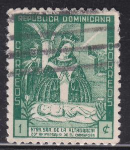 Dominican Republic 384 Virgin of Altagracia 1942