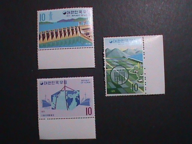 ​KOREA-1971 SC#738-40-ECONOMY DEVELOPMENT MNH VERY FINE WE SHIP TO WORLD WIDE