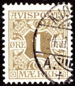 Denmark Scott P11 Used.