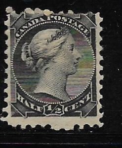 CANADA, 34, MINT HINGED HINGE REMNANT, QUEEN VICTORIA