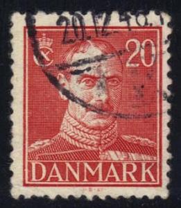 Denmark #282 King Christian X; Used (1Stars)