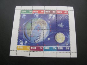 GERMANY DDR MNH 1964 SC 634 SPACE SOUVENOR SHEET (100)