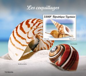 TOGO - 2019 - Shells - Perf Souv Sheet - Mint Never Hinged