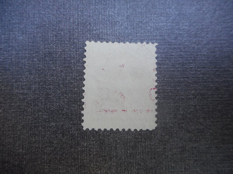 # 219D Mint NG  Lake Color