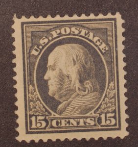 Scott 418 - 15 Cents Franklin - OG MH - Nice Stamp Rich Color - SCV - $80.00