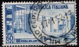 Italy Scott 600 from 1952 set Used looks like a show cancel
