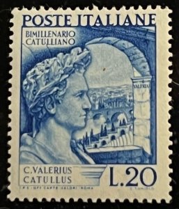 Italy Scott# 529 Unused VF NH stamp Cat $10.50