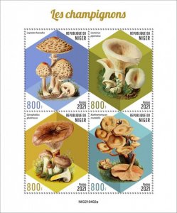 Niger - 2021 Mushrooms, Sheathed Woodtuft - 4 Stamp Sheet - NIG210402a