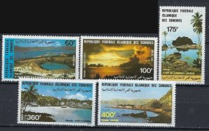 Comoro Is 571-75 MNH 1983 Landscapes (ak2023)