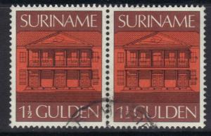 Surinam 1975  used  Central Bank  1 1/2 g.   pair   #
