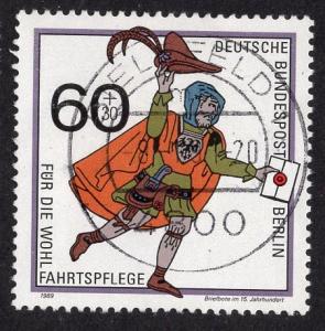 Germany Berlin  #9NB272   1989  used  mail carrying   60pf