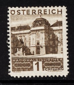 Austria 1929  Scott #338 MLH