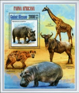 African Fauna Stamp Hippopotamus Amphibius Crocuta Crocuta S/S MNH #7045/Bl.1235