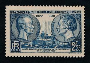 France 374 Mint NH
