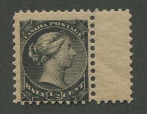 CANADA #34iii MINT SMALL QUEEN GUTTER PAIR SINGLE