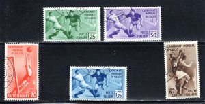 Italy #324-328   VF   Used     CV $727.65 ....   3000243