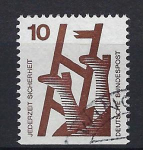 Germany Bund Scott # 1075, used, variation SE bottom