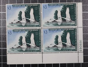 Scott RW33 1966 $3.00 Duck Stamp MNH Plate Block LR 169063 SCV - $500.00