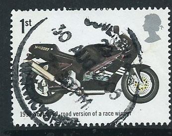GB QE II  SG 2548 VFU 2005 Motorcycles