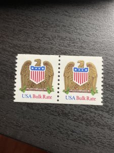 US SC# 2604 Eagle and Shield Coil Pair MNH