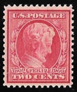 367 2 cents Lincoln Birth Stamp mint OG NH VF