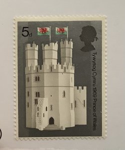 Great Britain 1969 Scott 596 used - 5p, Castle, Eagle Tower