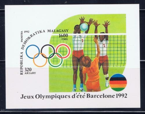Malagasy 1078A NH 1992 Olympiics souvenir sheet