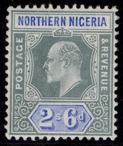 NORTHERN NIGERIA EDVII SG27a, 2s 6d green & ultramarine, M MINT. Cat £55. CHALKY