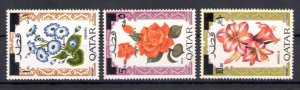 1972 QATAR, SG n. 399/01 - New Value Overprinted Flowers - MNH**