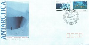 SCIENTIFIC CO-OPERATION IN ANTARCTICA AUSTRALIA JOINT ISSUE WITH THE USSR 1990