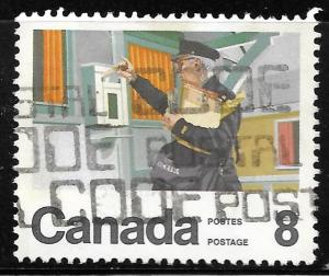 Canada #638 8c Mailman