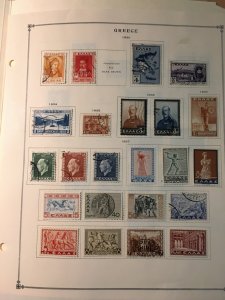 Collection of stamps of Greece on International pages, CV $470